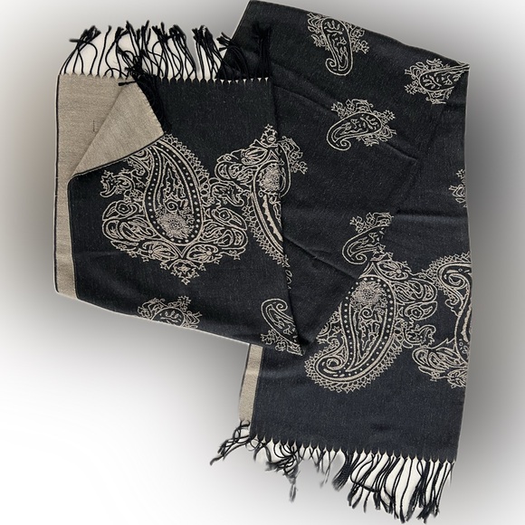 Black & Tan Paisley Pashmina Scarf /Wrap/Shawl | 70% Cashmere 30% Silk | 28”x66” - Picture 9 of 17